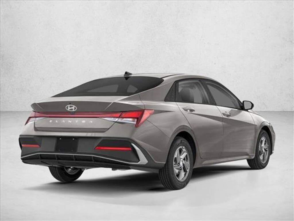 New 2026 Hyundai Elantra SE Sedan