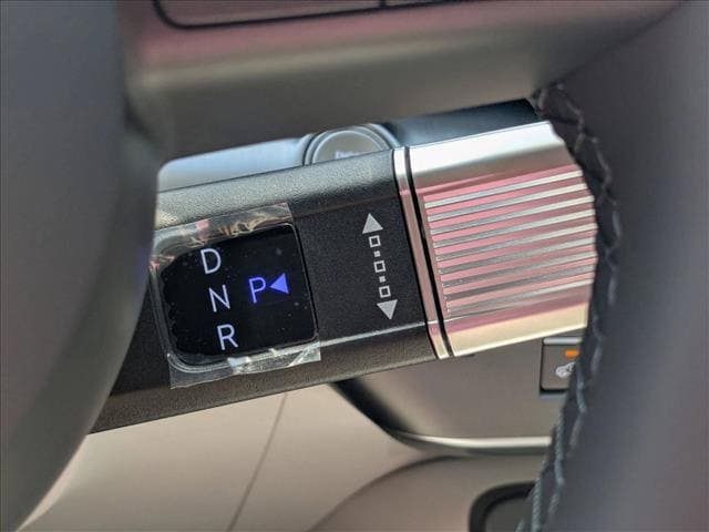 2025 Hyundai Kona SEL Convenience - Photo 17