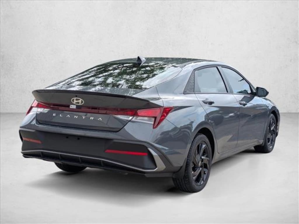 New 2026 Hyundai Elantra SEL Sport Sedan