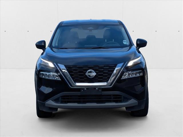 2023 Nissan Rogue SV photo 2