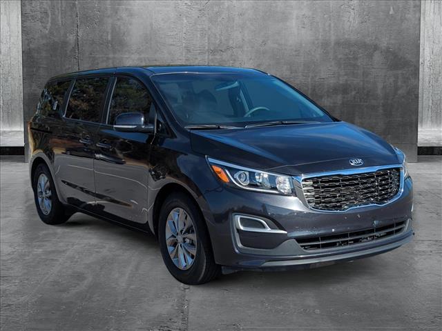 2021 Kia Sedona LX photo 3
