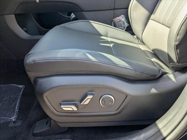2025 Hyundai Santa Fe XRT photo 4