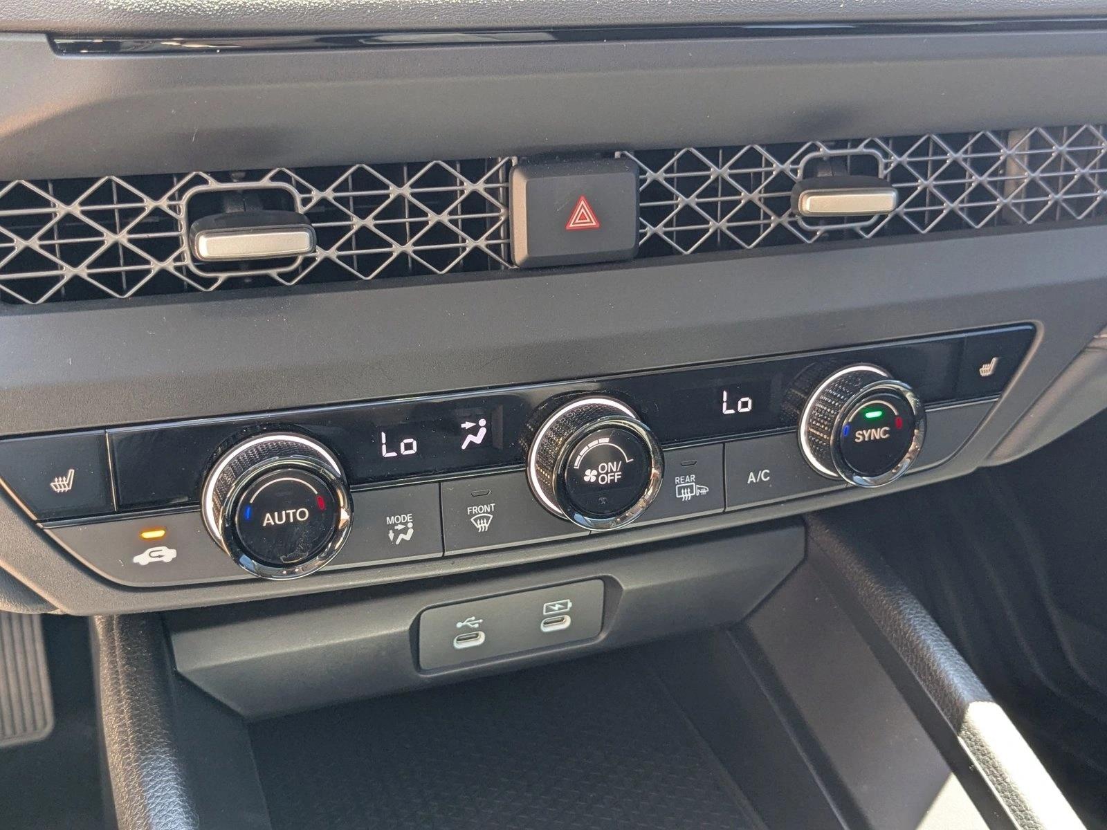 2025 Honda Accord SE - Photo 15