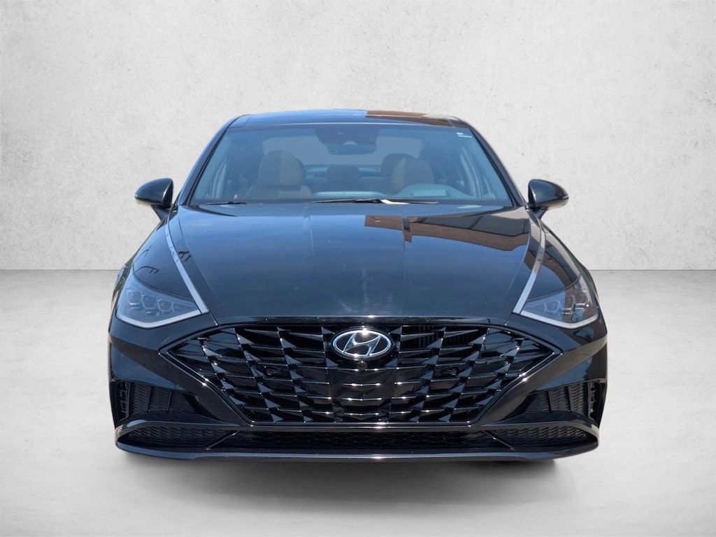 Used 2023 Hyundai Sonata Limited 4dr Car