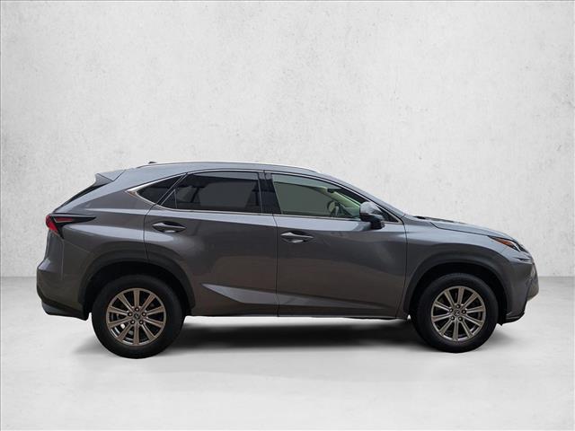 2020 Lexus NX 300 photo 4