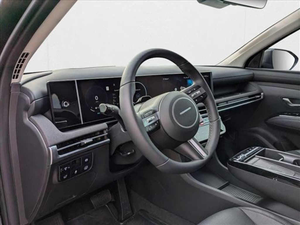 New 2025 Hyundai Tucson Hybrid Limited SUV