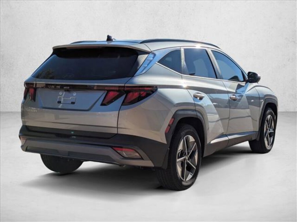 New 2026 Hyundai Tucson SEL FWD SUV