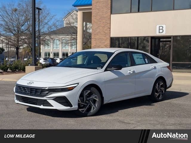 2025 Hyundai Elantra SEL