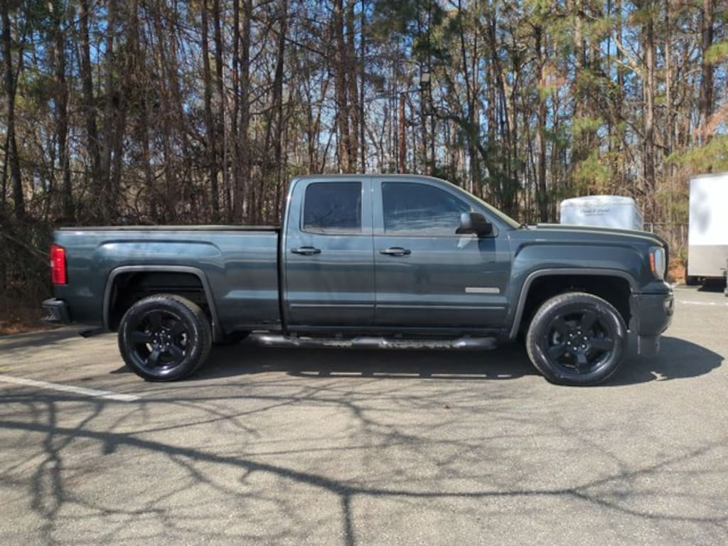 Used 2018 GMC Sierra 1500 Extended Cab Pickup