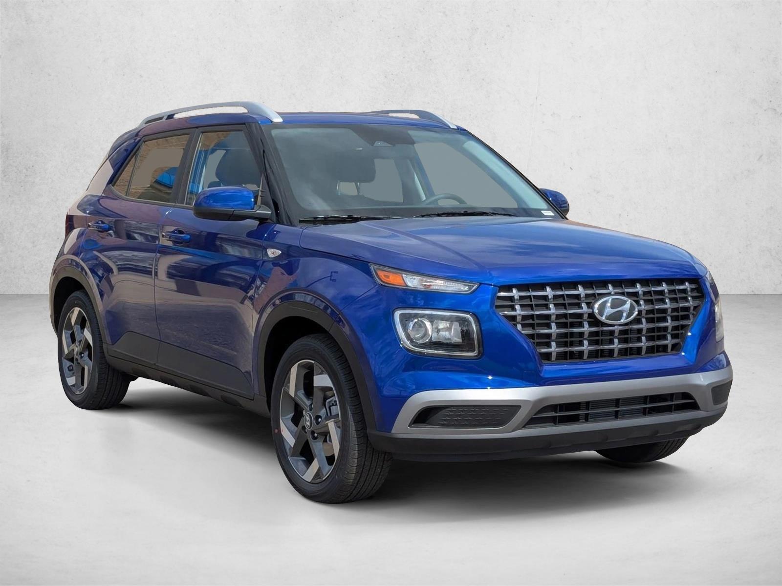 2025 Hyundai Venue SEL - Photo 7