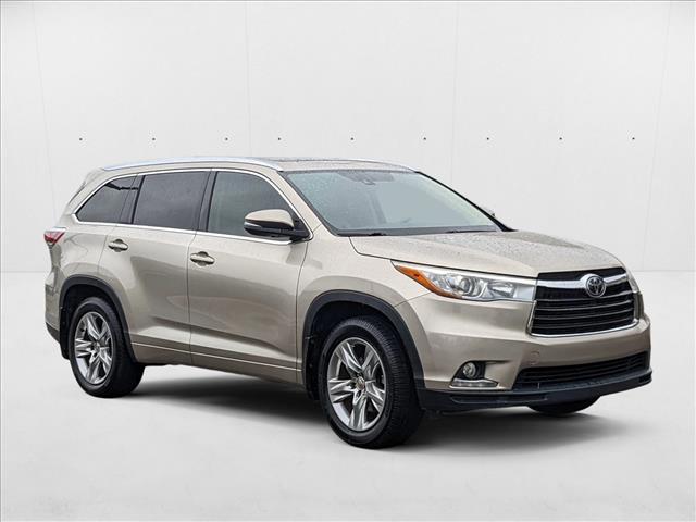 2015 Toyota Highlander Limited Platinum photo 3