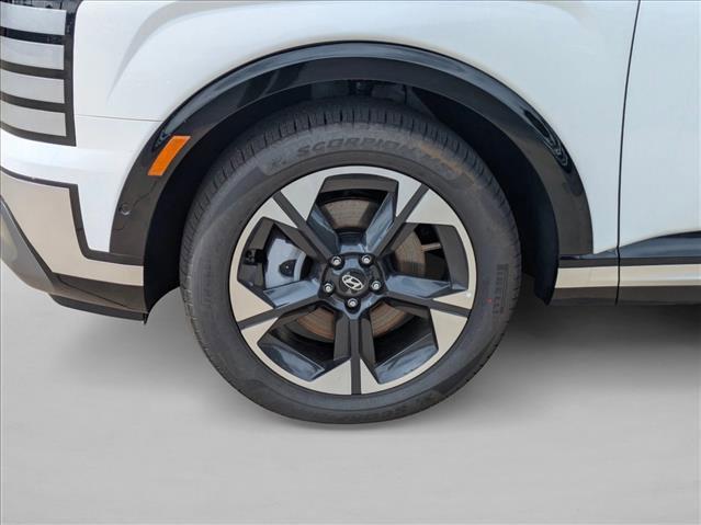2026 Hyundai Palisade Limited - Photo 10
