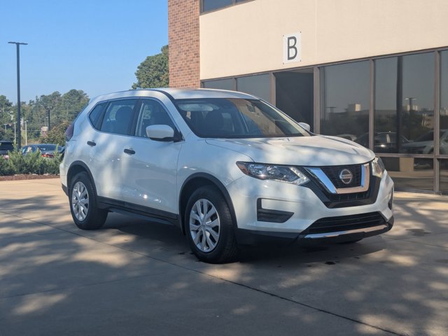 2019 Nissan Rogue S photo 2