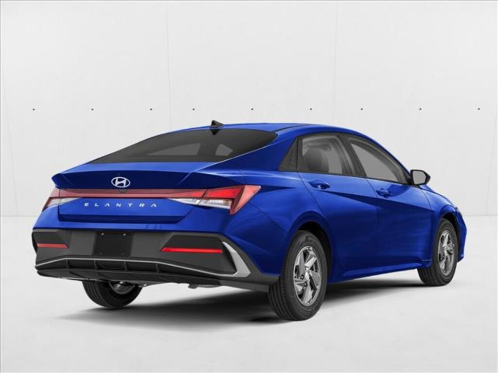 New 2026 Hyundai Elantra SE Sedan
