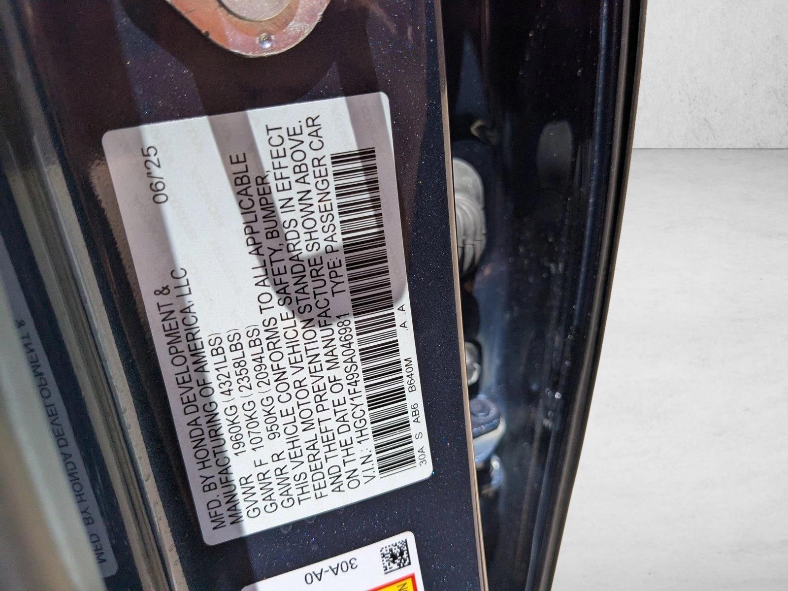 2025 Honda Accord SE - Photo 25