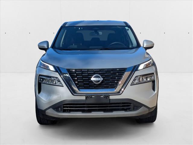 2023 Nissan Rogue SV photo 2