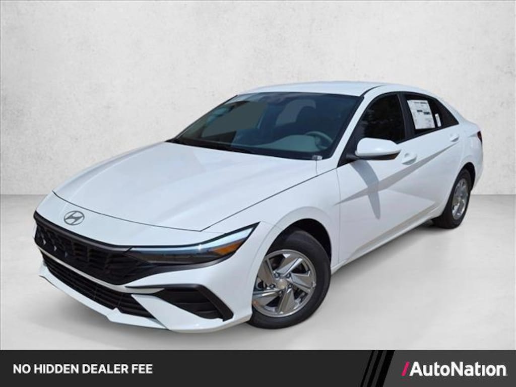 New 2026 Hyundai Elantra SE Sedan
