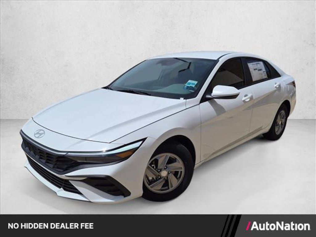 New 2026 Hyundai Elantra SE Sedan