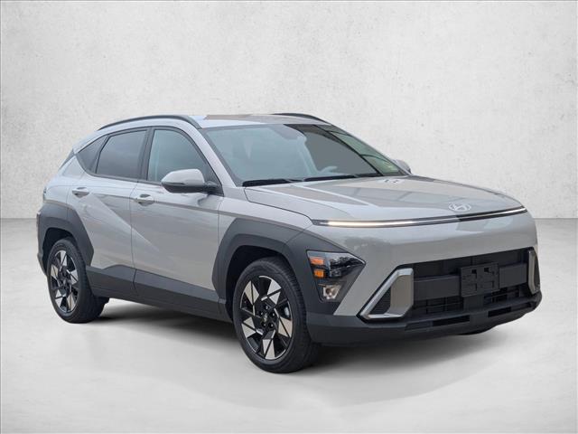 2024 Hyundai Kona SEL photo 3