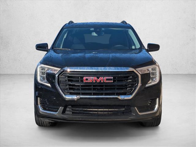 2024 Gmc Terrain SLE photo 2
