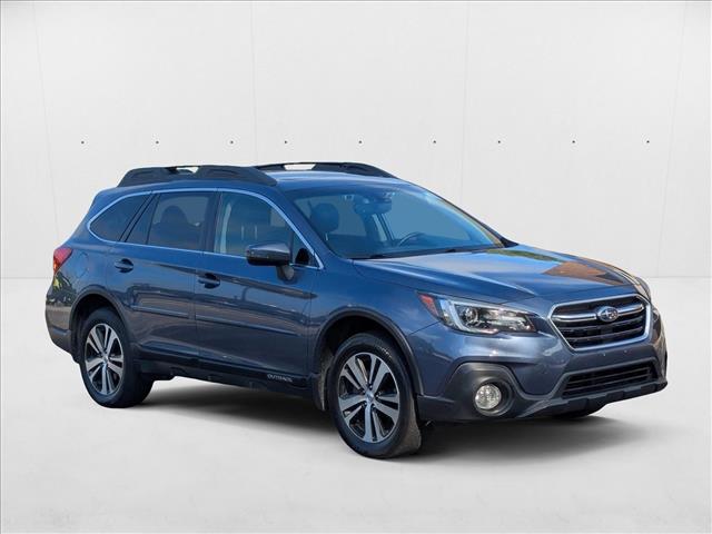 2018 Subaru Outback Limited photo 3