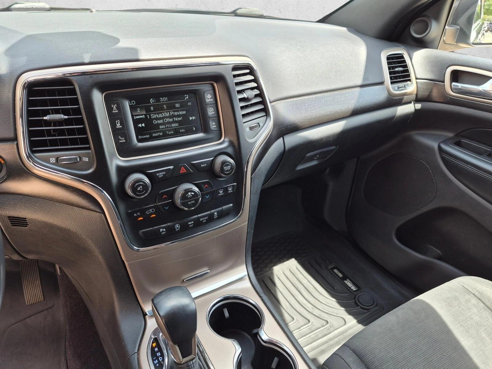 2017 Jeep Grand Cherokee Laredo E - Photo 13