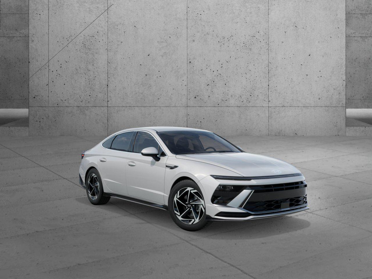 2026 Hyundai Sonata SEL Sport photo 2