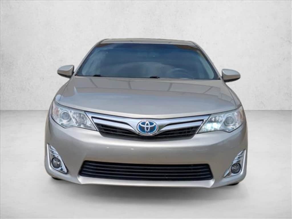 Used 2013 Toyota Camry Hybrid XLE 4dr Car
