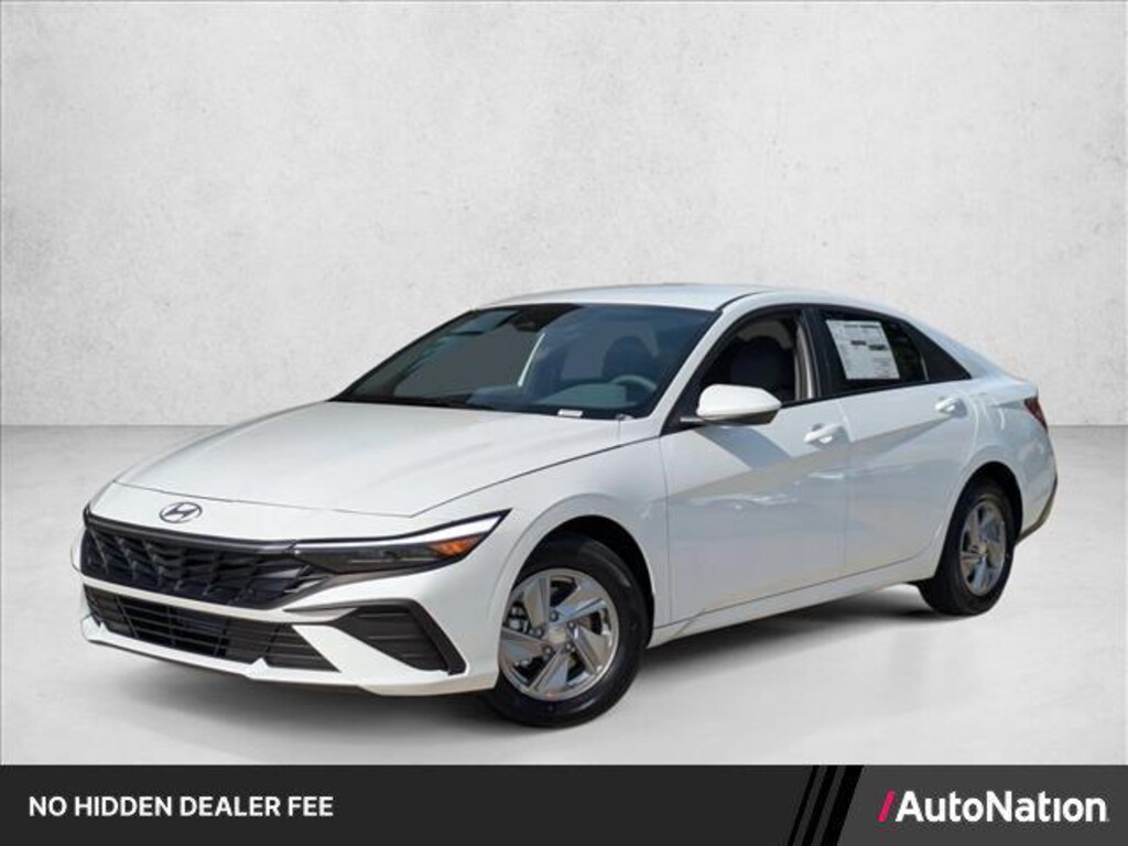 New 2026 Hyundai Elantra SE Sedan