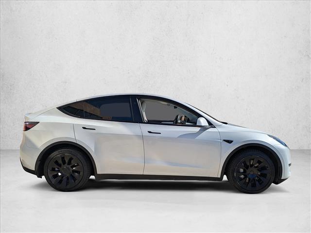 2023 Tesla Model Y Long Range photo 4
