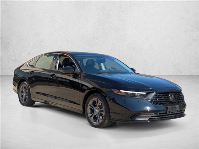 2023 Honda Accord Hybrid EX-L photo 3