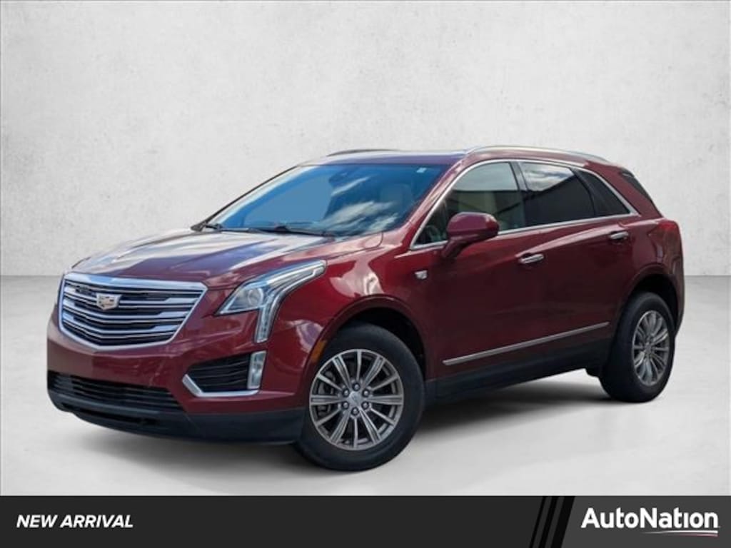 Used 2018 Cadillac XT5 Luxury FWD Sport Utility