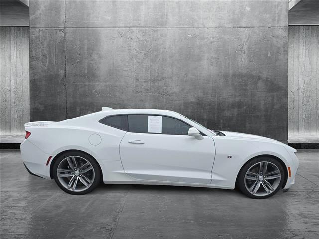 2018 Chevrolet Camaro 2LT photo 4