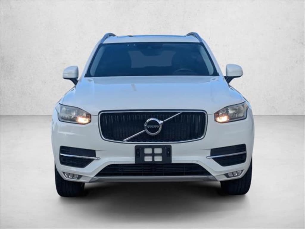 Used 2016 Volvo XC90 T6 Momentum Sport Utility