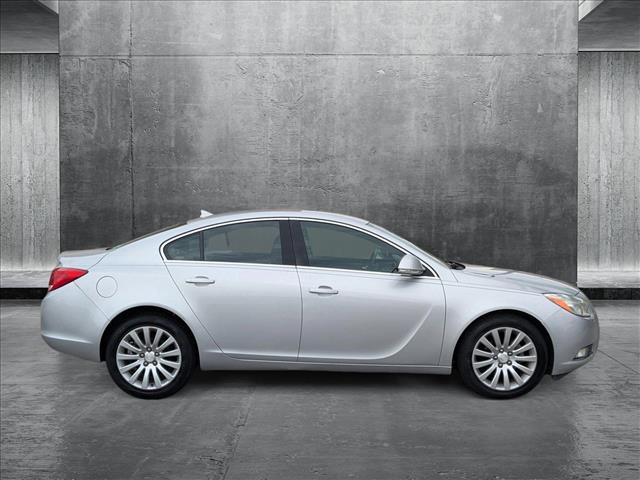 2012 Buick Regal Base photo 4