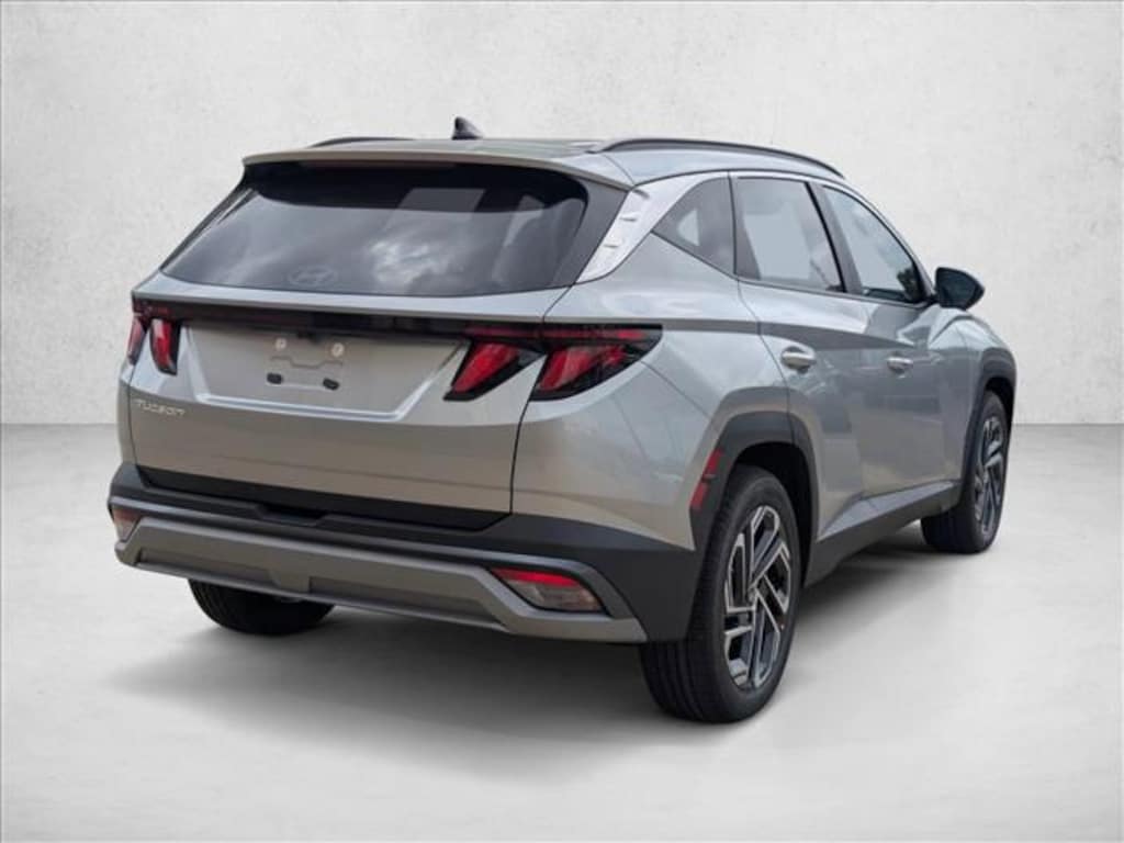 New 2026 Hyundai Tucson SEL Plus FWD SUV