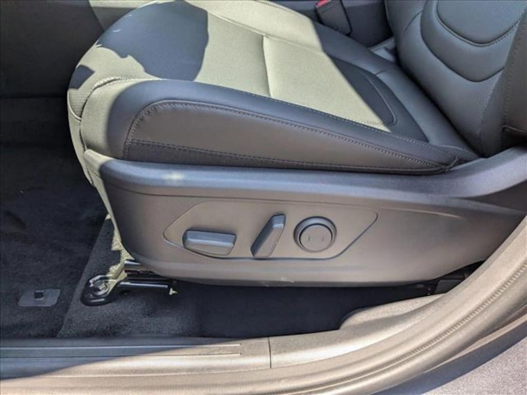 New 2025 Hyundai Tucson Hybrid SEL Convenience SUV