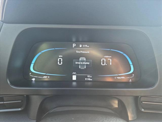 2025 Hyundai Elantra SEL - Photo 11