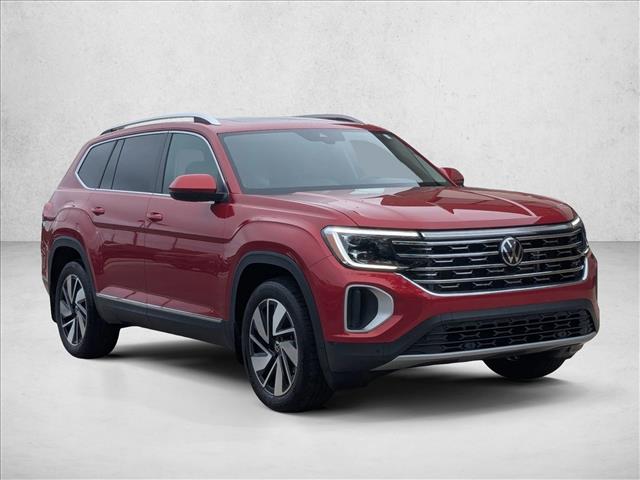2024 Volkswagen Atlas SEL photo 3