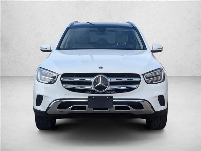2021 Mercedes Benz GLC 300 photo 2