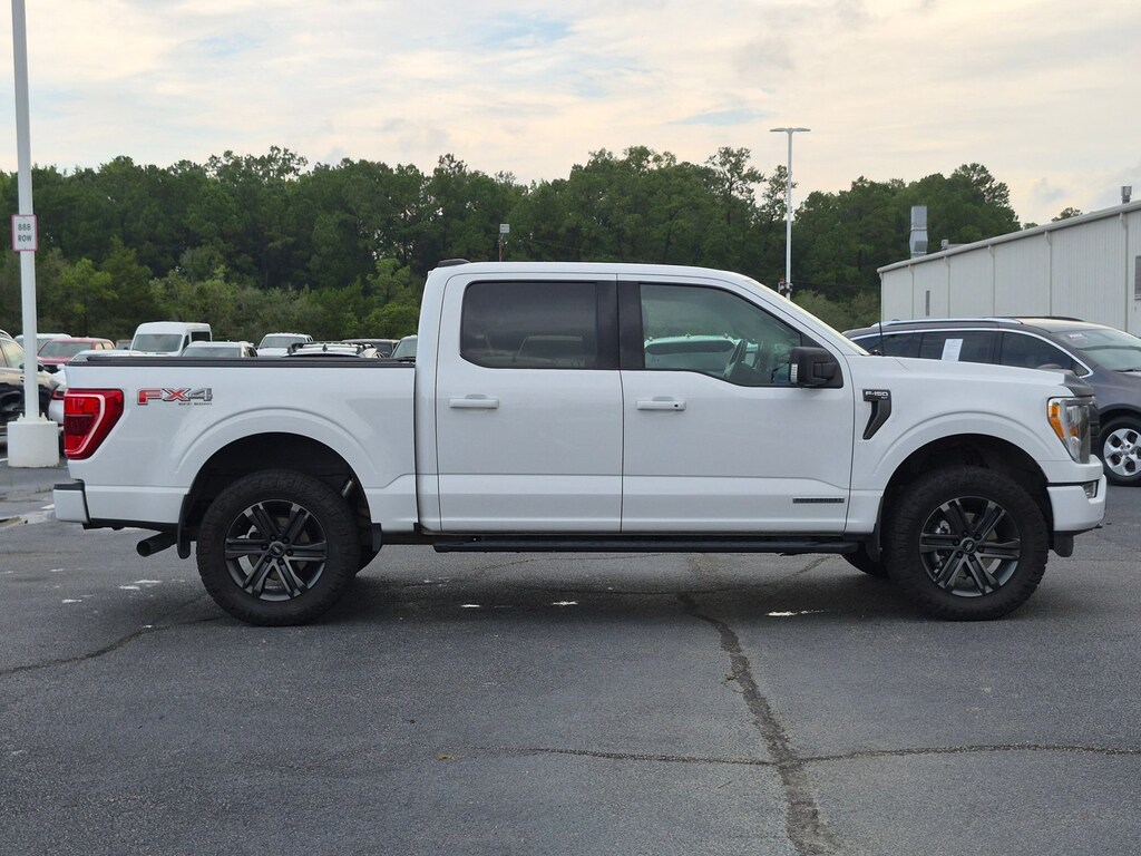 Used 2021 Ford F-150 XLT Crew Cab Pickup