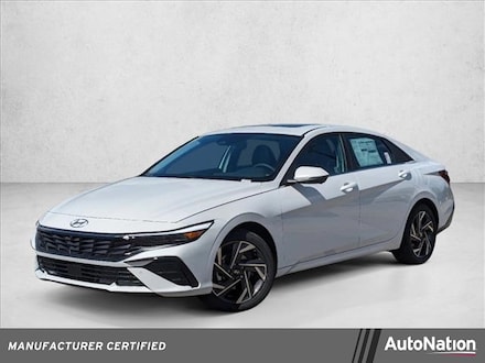 2024 Hyundai Elantra Limited 4dr Car