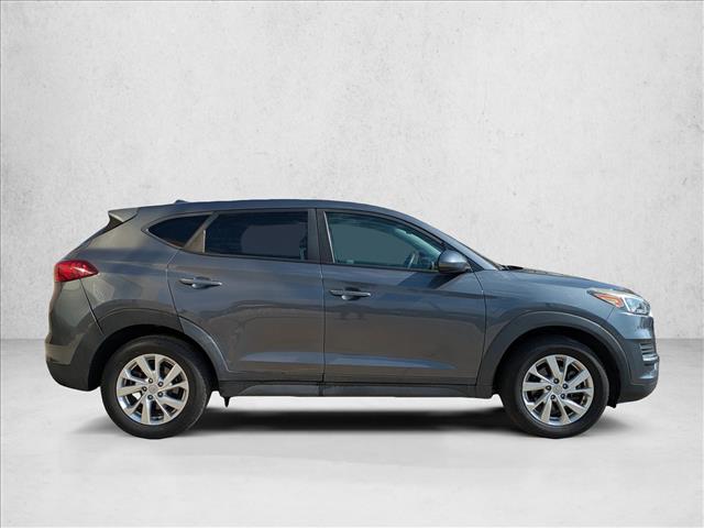 2019 Hyundai Tucson SE Sport photo 2