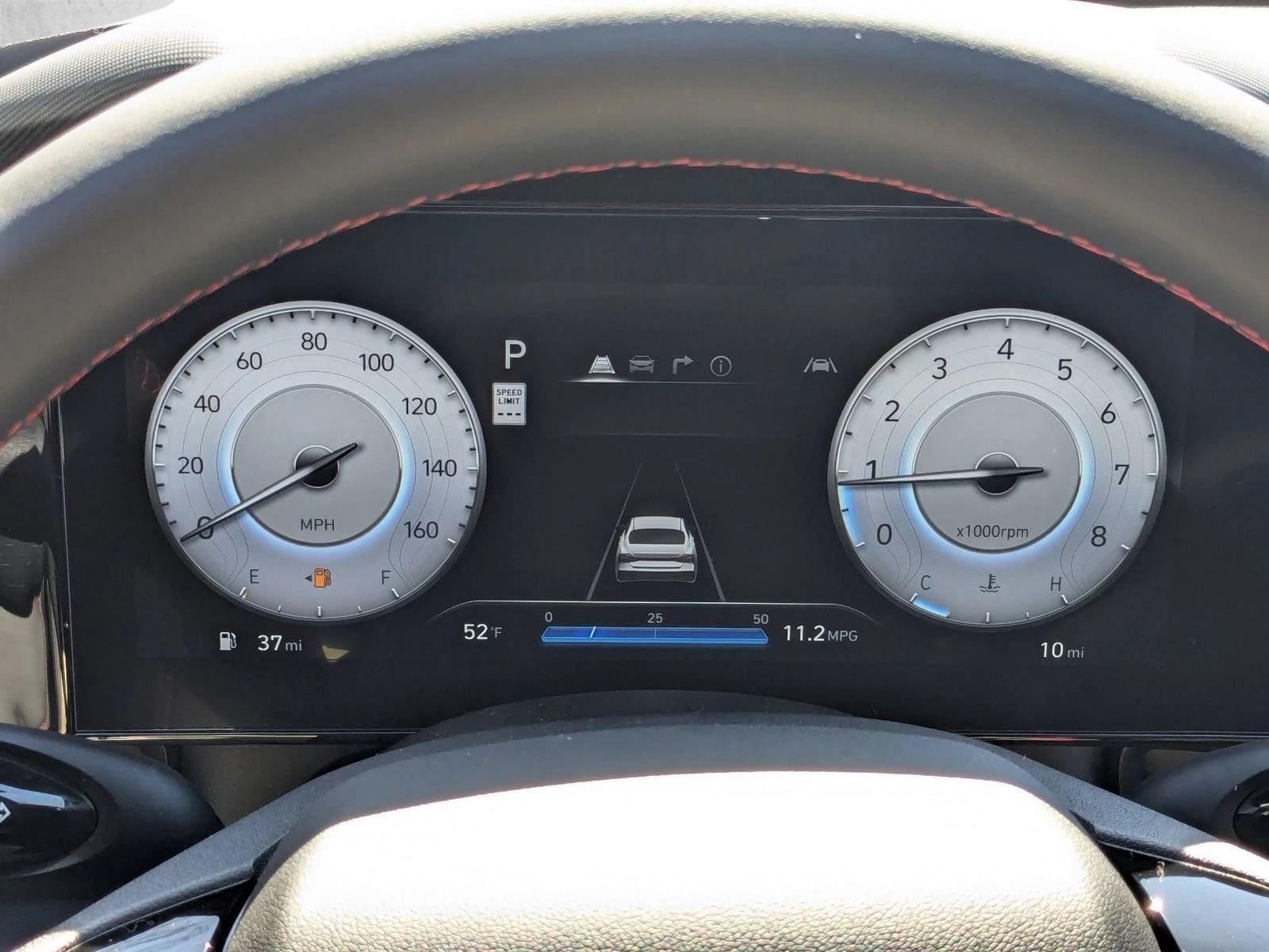 2025 Hyundai Elantra N Line - Photo 11