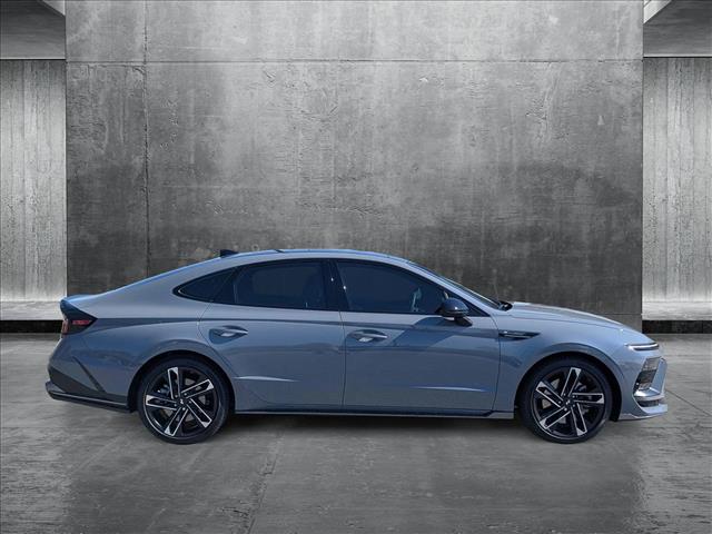 2025 Hyundai Sonata N Line photo 4