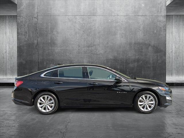 2022 Chevrolet Malibu 1LT photo 4