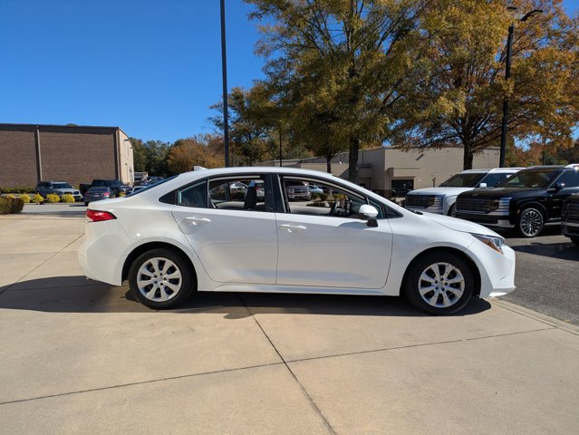 2023 Toyota Corolla LE photo 4