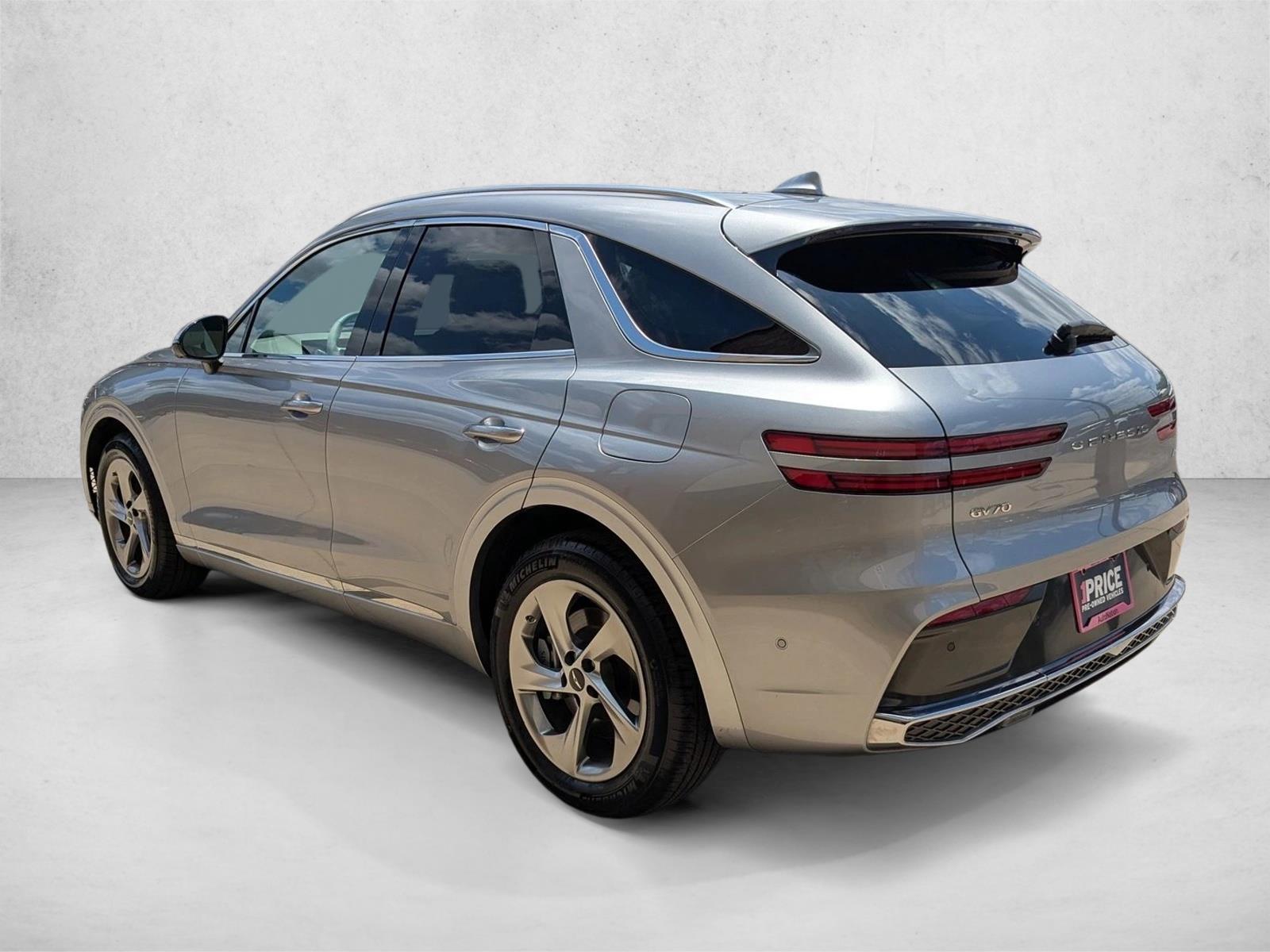 2026 GENESIS GV70 Advanced - Photo 8