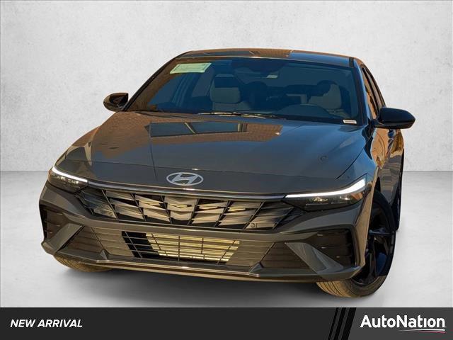 2026 Hyundai Elantra SEL's photo