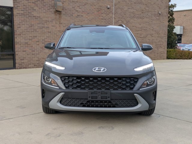 2023 Hyundai Kona SEL photo 2